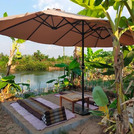 Chanhthida Guesthouse And The River Front Restaurant Ban Khon Esterno foto