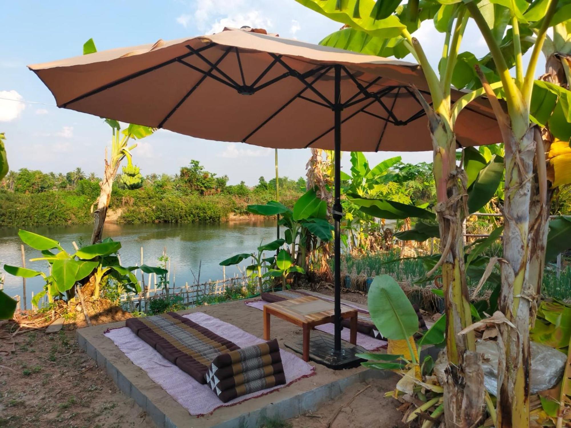 Chanhthida Guesthouse And The River Front Restaurant Ban Khon Esterno foto